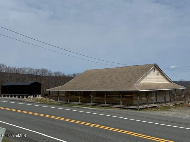 335 Mohawk Trail Photo 12