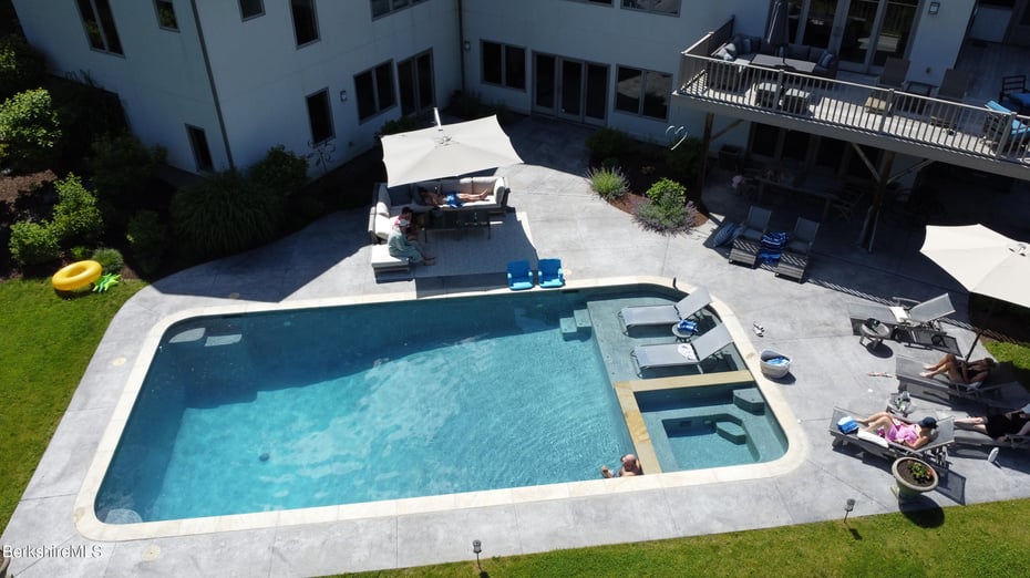 83 Maple Hill Rd Photo 73