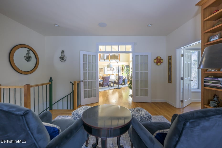 83 Maple Hill Rd Photo 32