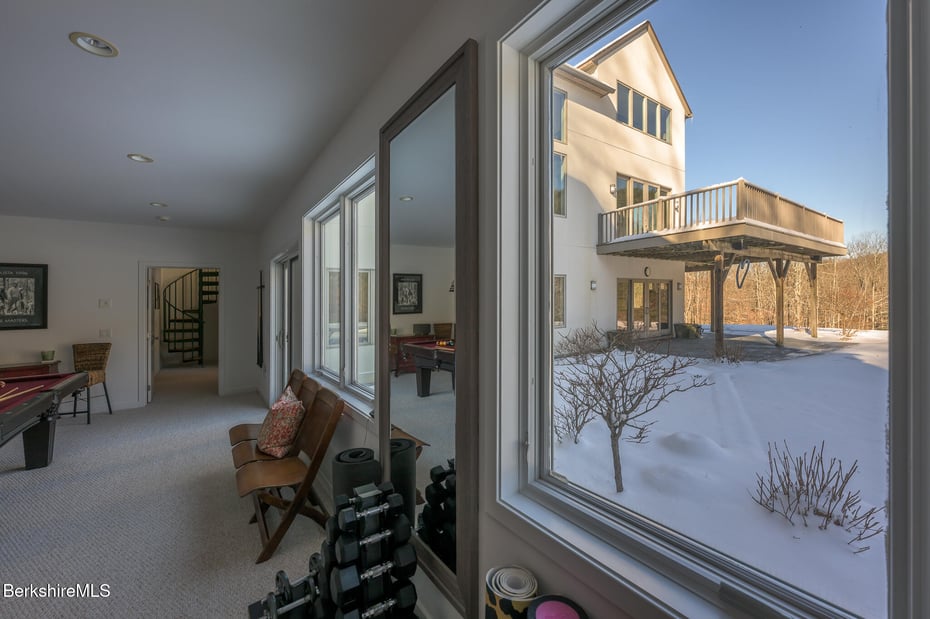 83 Maple Hill Rd Photo 66