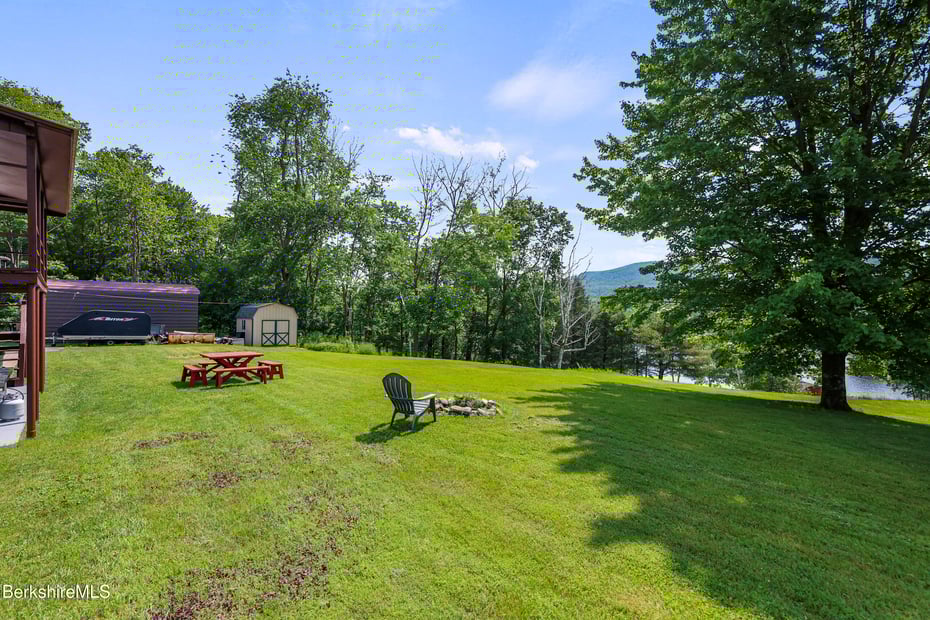 329 Lanesboro Rd Photo 43