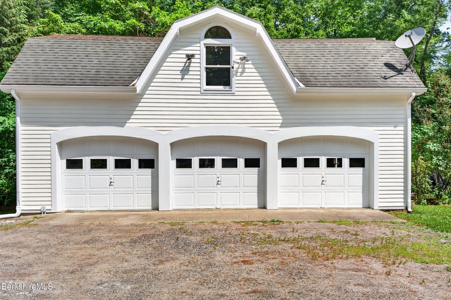 224 Boardman St Photo 49