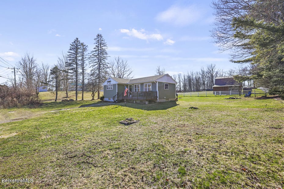 31 New Windsor Rd Photo 15