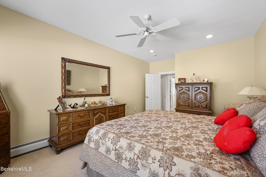 581 Red Barn Rd Photo 33