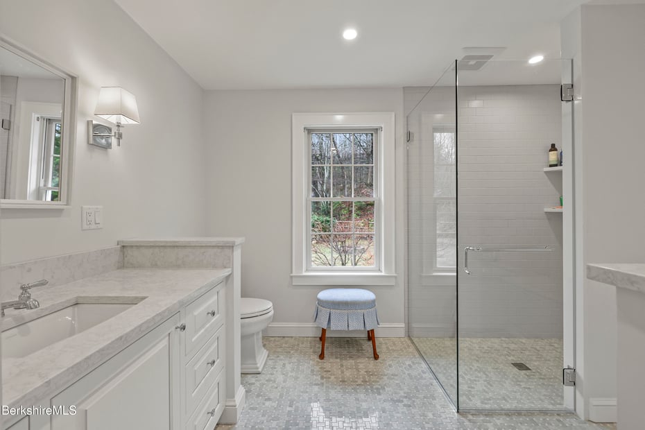 100 Walling Rd Photo 16