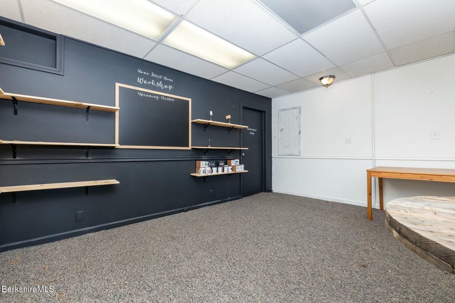 57-63 Park St Photo 8