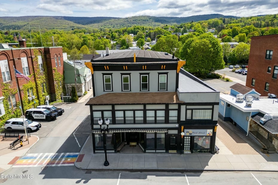 57-63 Park St Photo 19