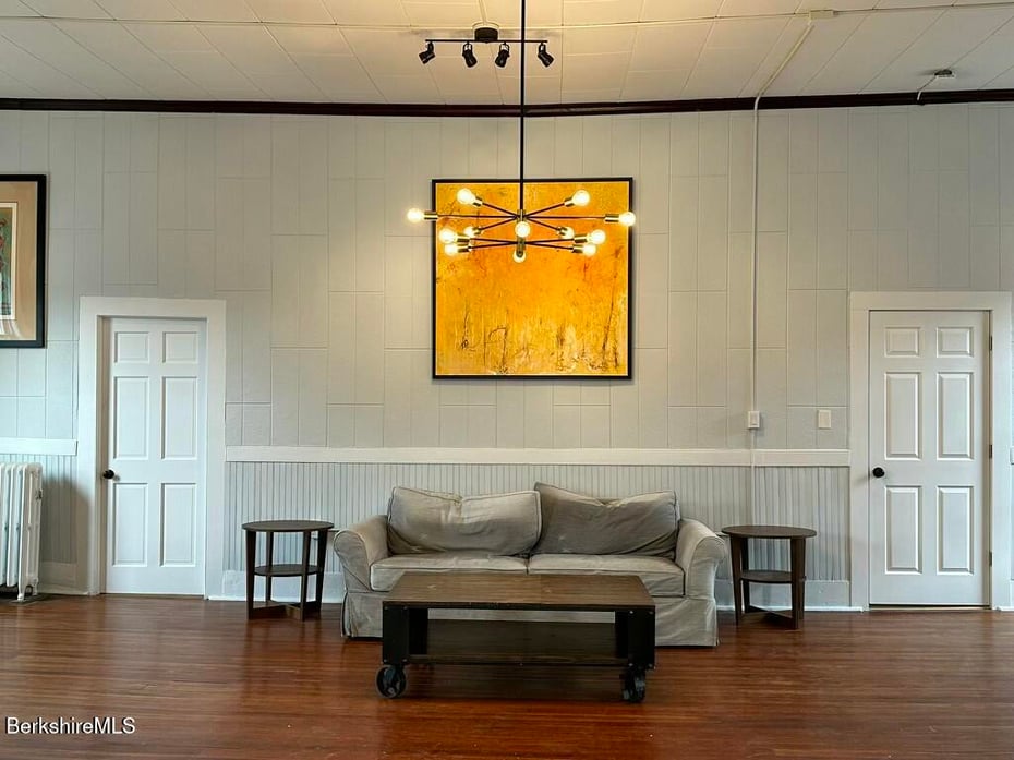 57-63 Park St Photo 29