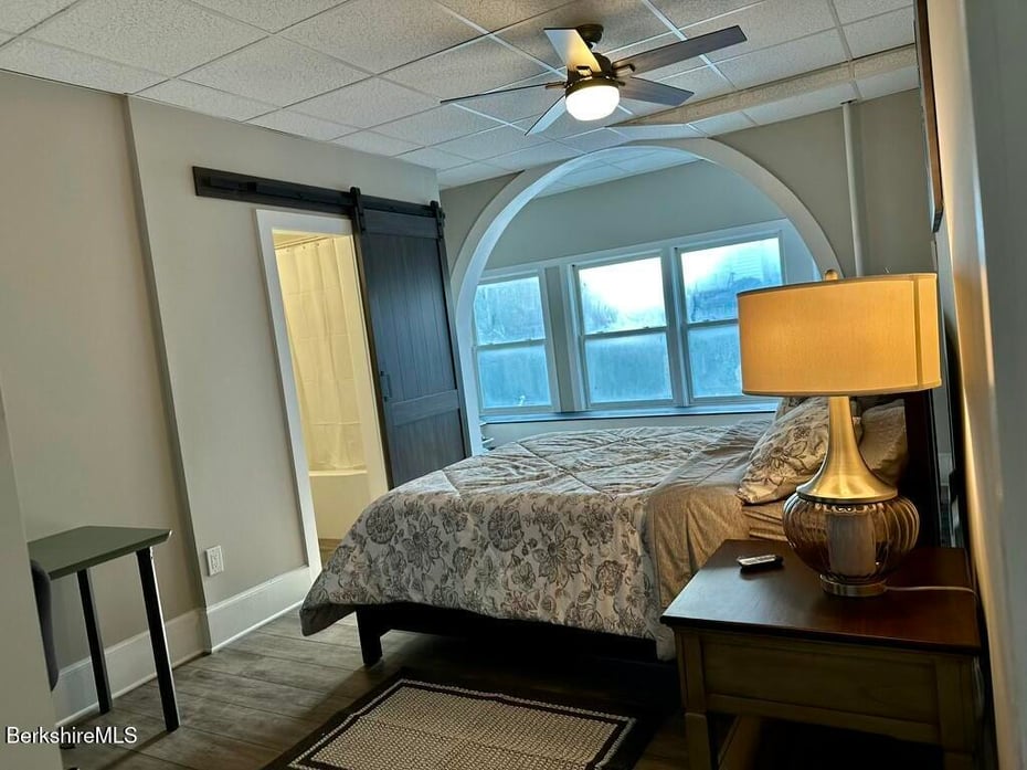 57-63 Park St Photo 26