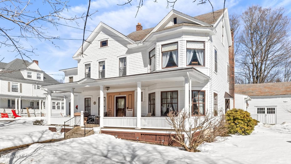 Cheshire Multi Family Photo 2