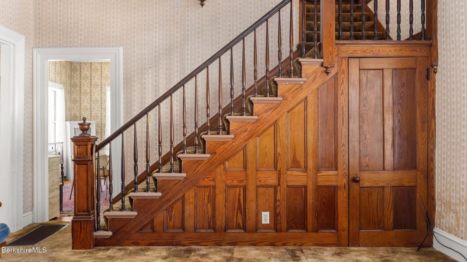 Cheshire Multi Family Photo 20