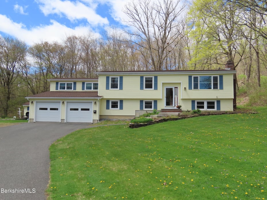 485 North Houghton St Photo 4