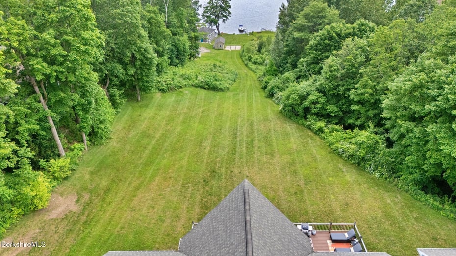 139 Bull Hill Rd Photo 6