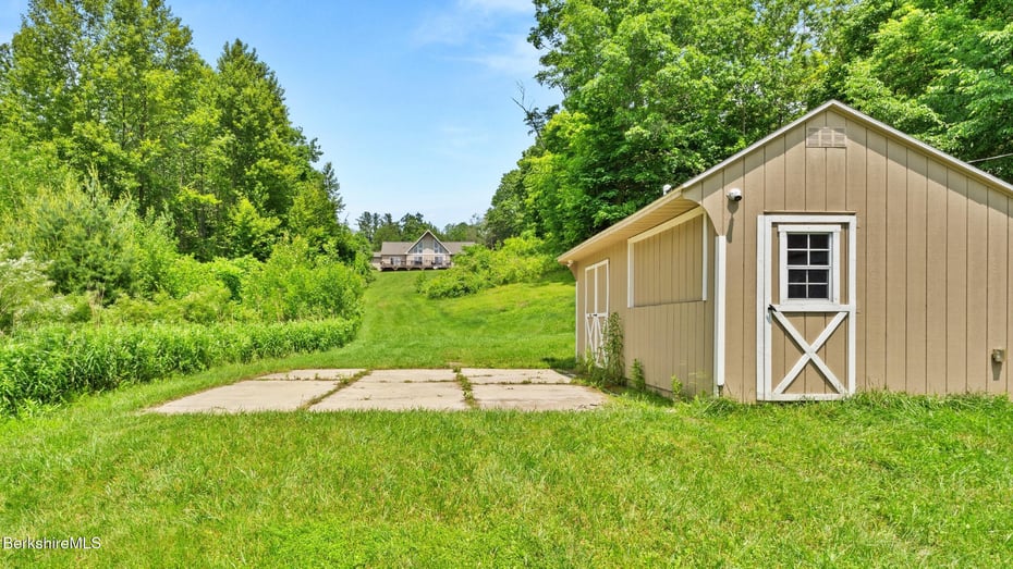 139 Bull Hill Rd Photo 11