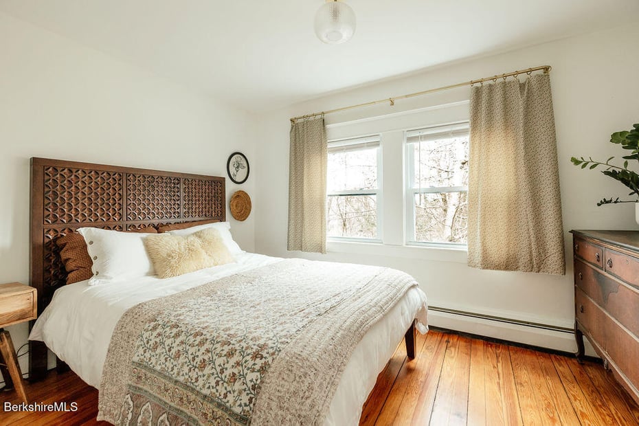 215 Prospect St Photo 22