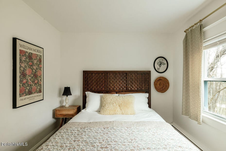 215 Prospect St Photo 21