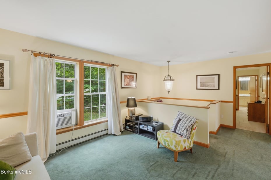 28 Mountain Pond Ln Photo 62