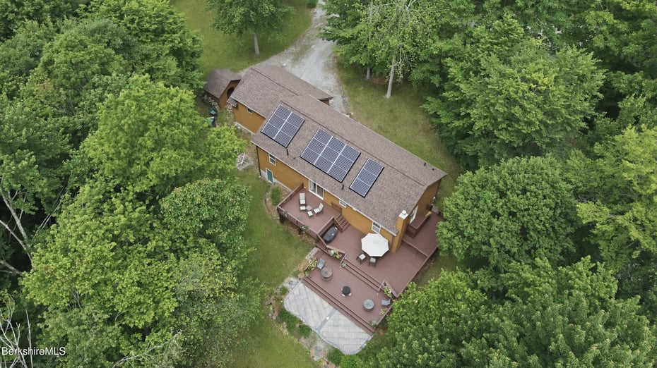 28 Mountain Pond Ln Photo 8