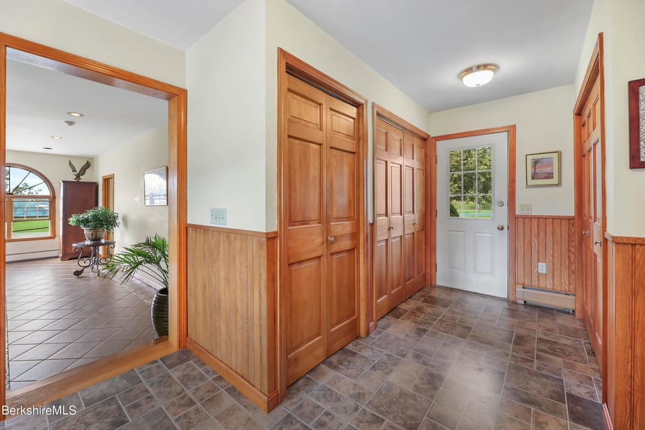 19 Lynne Ct Photo 44