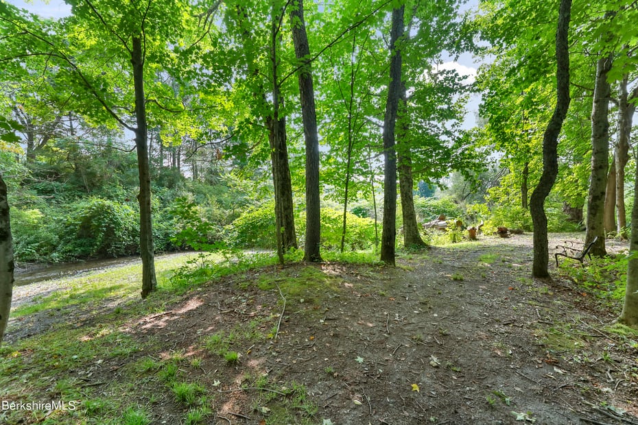 19 Lynne Ct Photo 60
