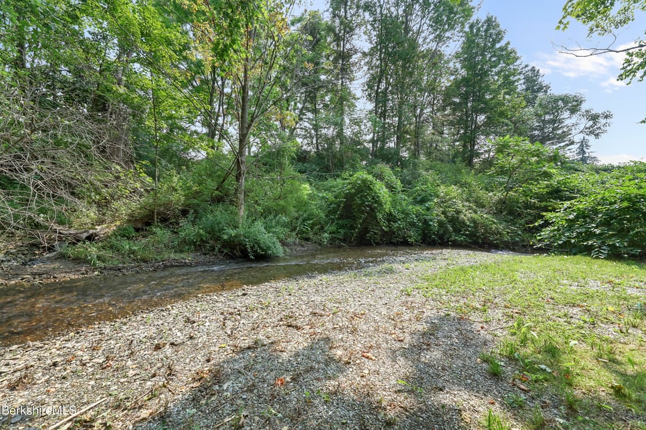 19 Lynne Ct Photo 61