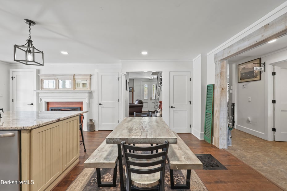 295 Blair Rd Photo 16