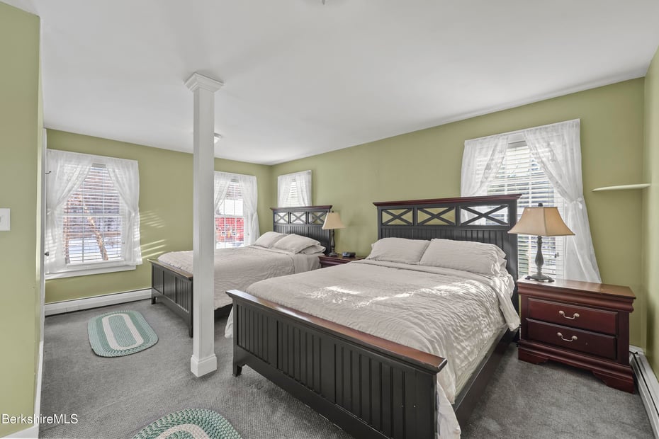 295 Blair Rd Photo 64