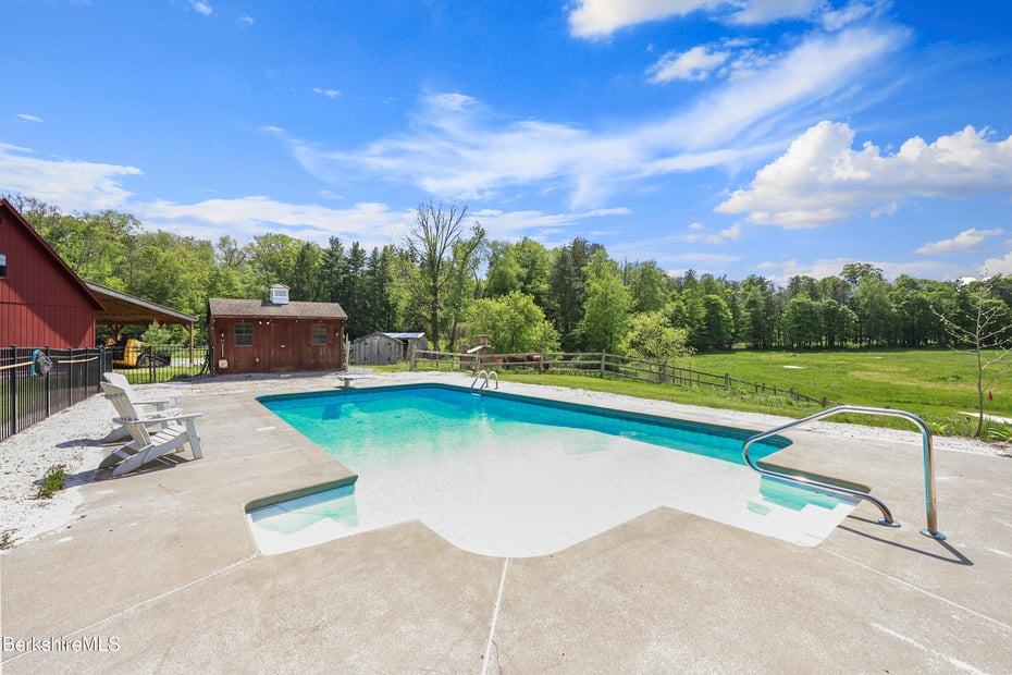 295 Blair Rd Photo 70