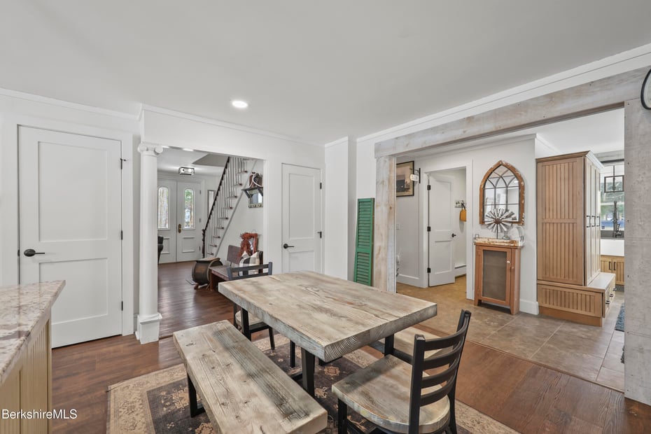 295 Blair Rd Photo 17