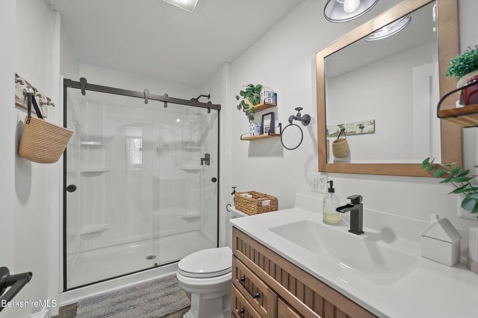 295 Blair Rd Photo 26