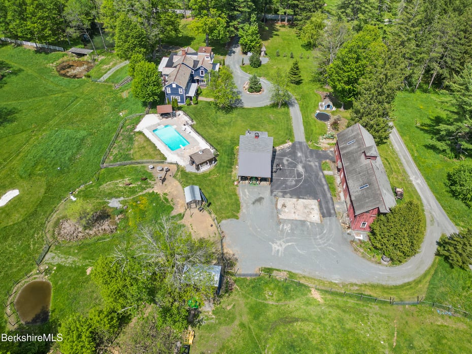 295 Blair Rd Photo 103