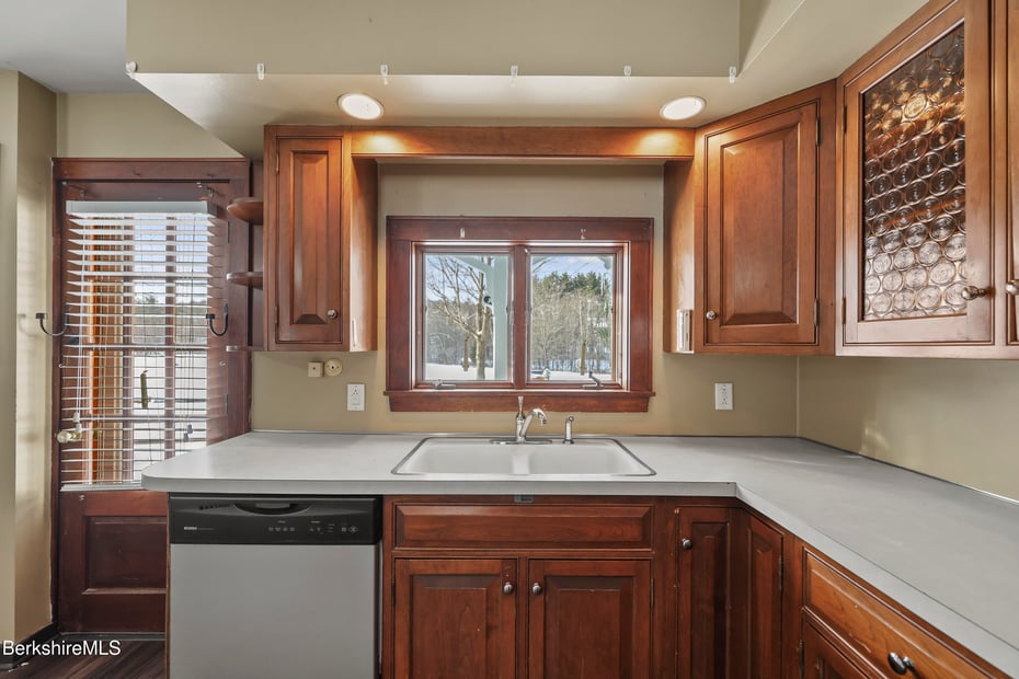 295 Blair Rd Photo 55