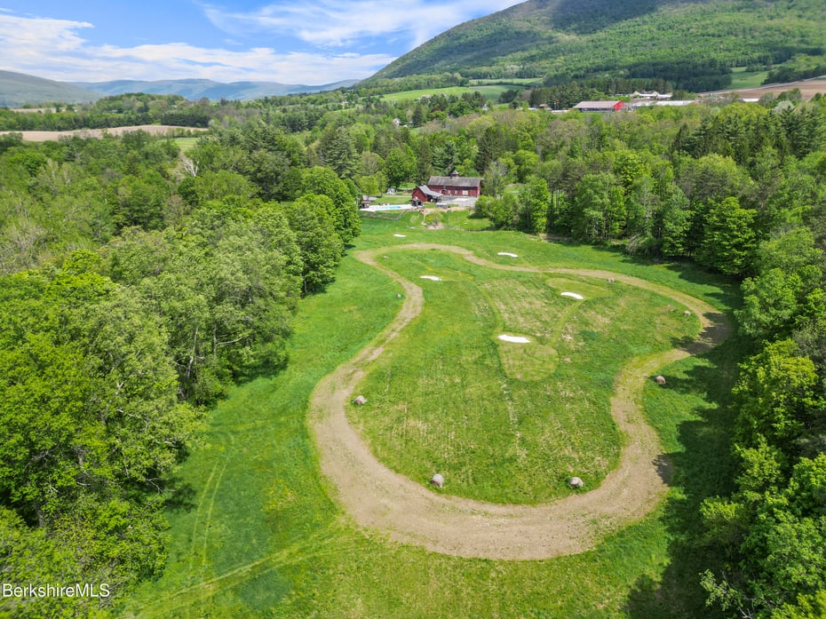 295 Blair Rd Photo 109