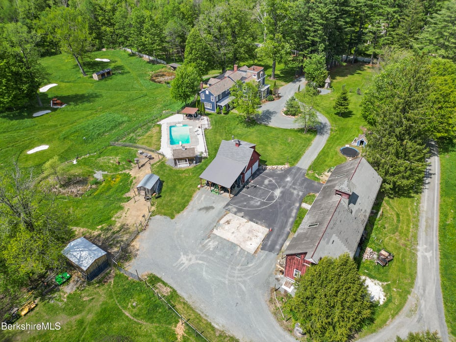 295 Blair Rd Photo 102