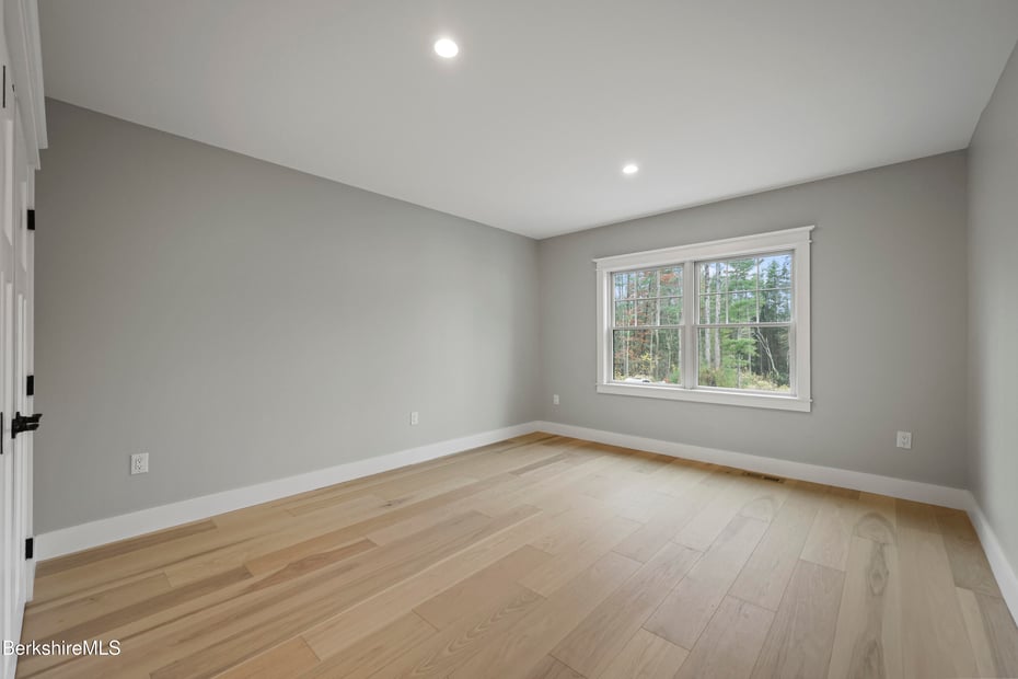 6 Thrushwood Ln Photo 44
