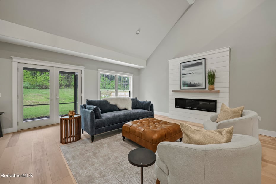 6 Thrushwood Ln Photo 17
