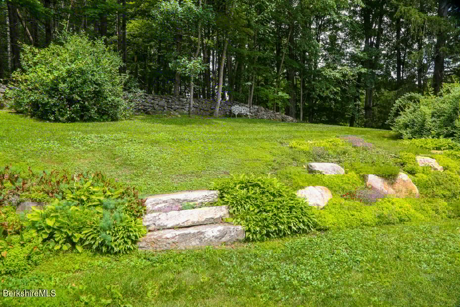 10 Alford Center Rd Photo 24