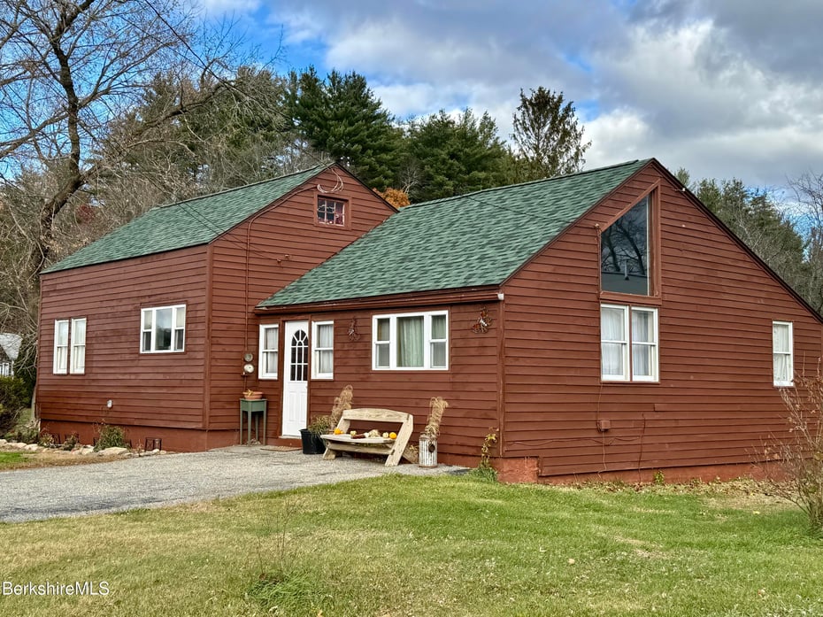 2010-2012 Clayton Mill River Rd Photo 1