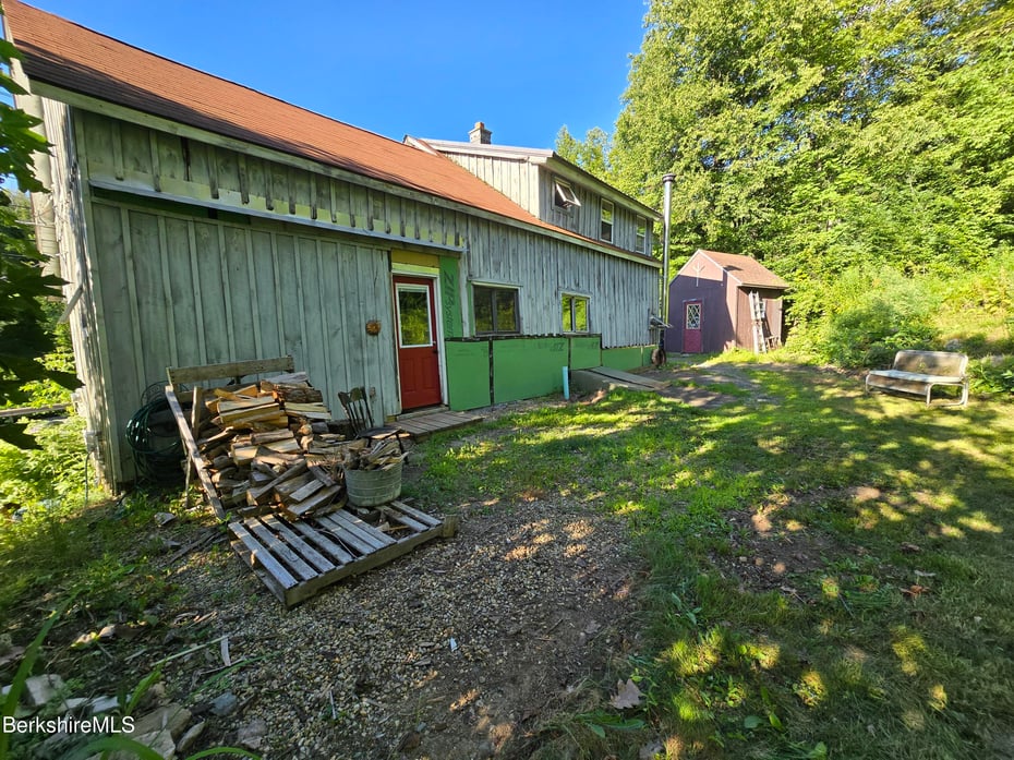 450 River Rd Photo 43