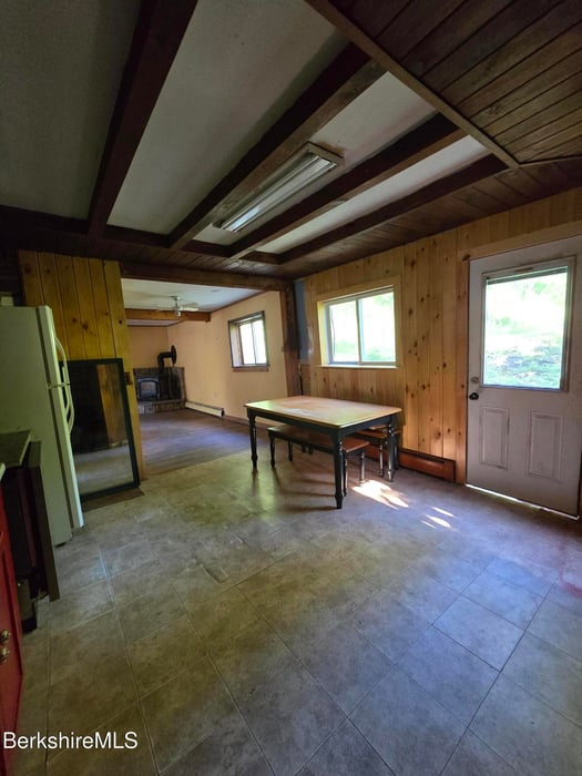 450 River Rd Photo 14