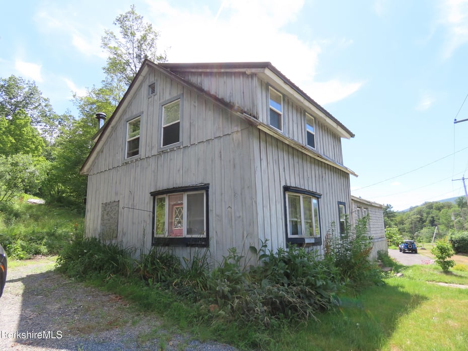 450 River Rd Photo 39