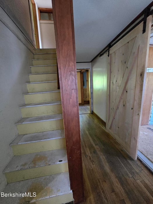 450 River Rd Photo 33