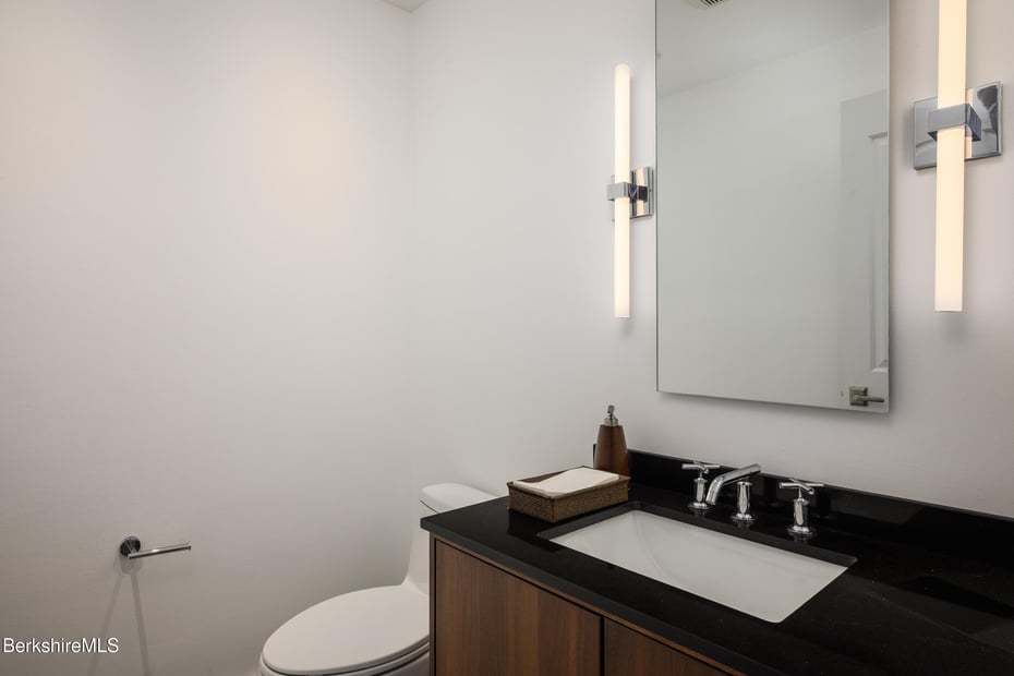 32 Holden St #32 Photo 13