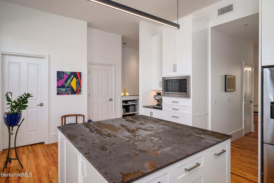 32 Holden St #32 Photo 9