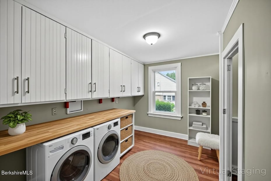 103 Holmes Rd Photo 4