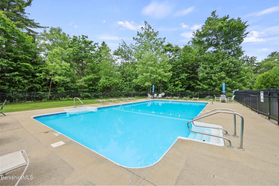 275 Pine Cone Ln Photo 55