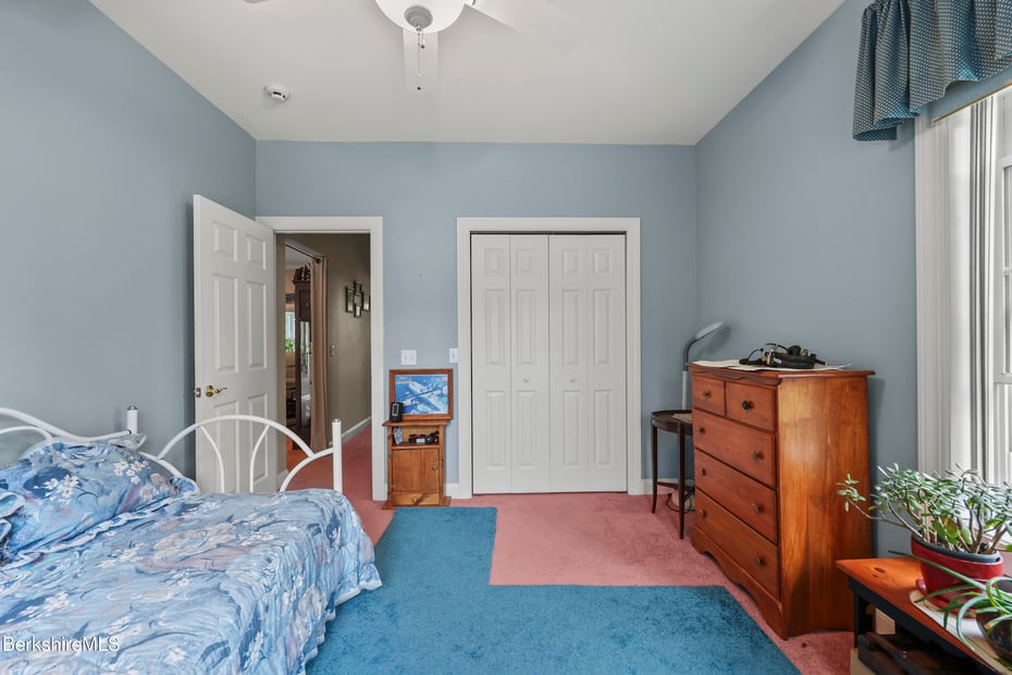 275 Pine Cone Ln Photo 28