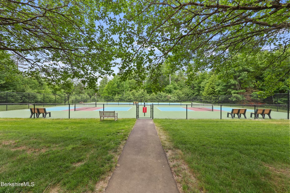 275 Pine Cone Ln Photo 57