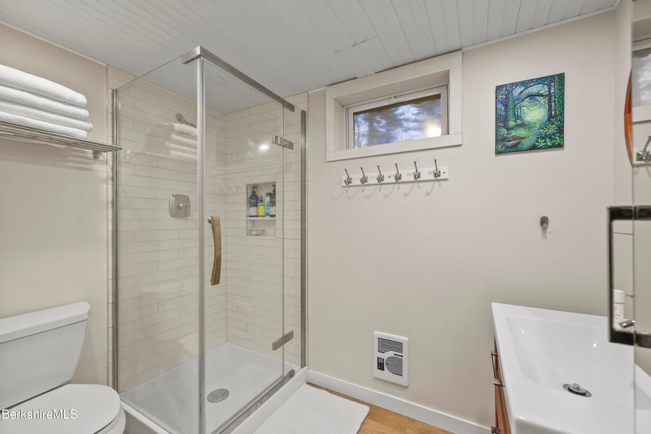 15 Reservoir Rd Photo 33