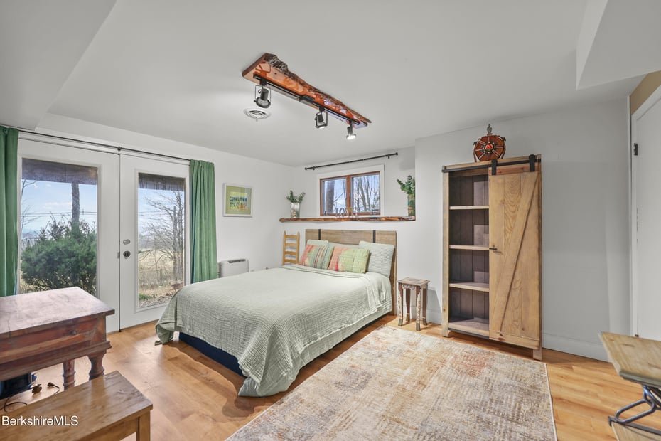 15 Reservoir Rd Photo 30